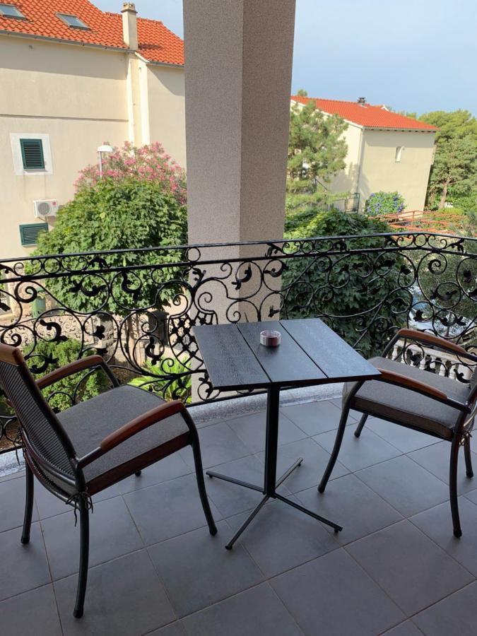 La Perla Apartment Vodice Bagian luar foto